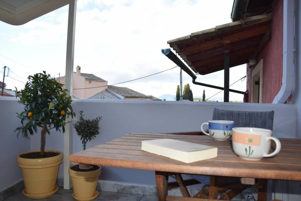 Laundry House Apartment Sinarádes Exterior photo